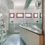 Guesthost - Prospettiva Corso Giovecca Apartman *