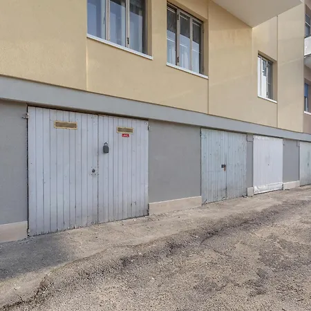 Guesthost - Prospettiva Corso Giovecca Феррара