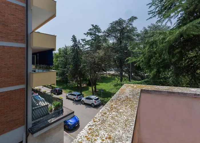 Guesthost - Prospettiva Corso Giovecca Феррара